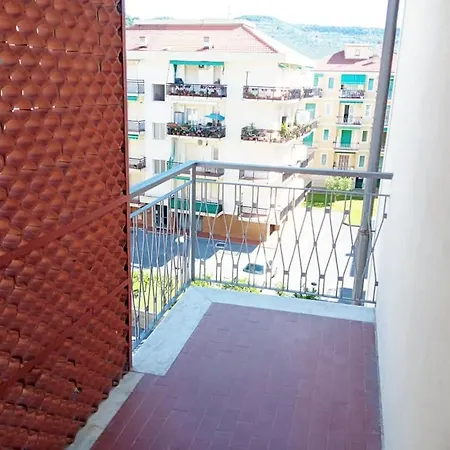 Appartamento Nonna Pella Corbezzolo Pietra Ligure