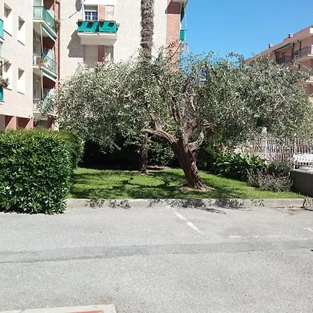 Nonna Pella Corbezzolo Pietra Ligure